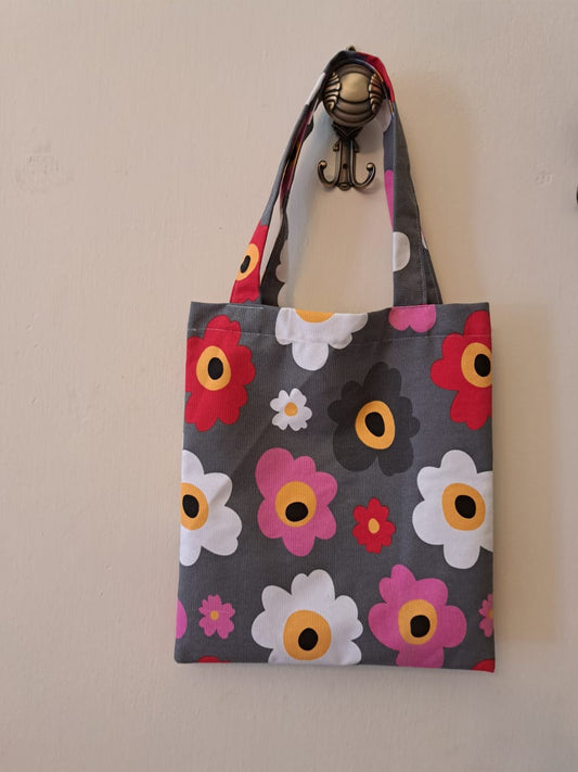 Tissue tote bag